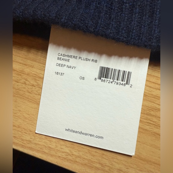 White + Warren Deep Navy 100% Cashmere Beanie Hat & Pop-Top Gloves Set NWT - Picture 3 of 8